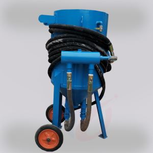 Mobile sandblasting machine