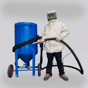 Rust removal sandblasting machine