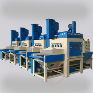 Automatic sandblasting machine